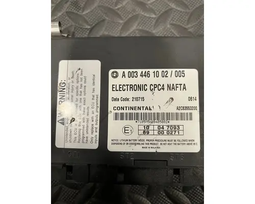 FREIGHTLINER Cascadia Chassis Cont Mod