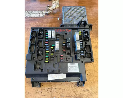 FREIGHTLINER Cascadia Chassis Cont Mod
