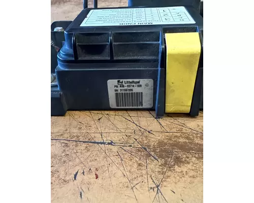 FREIGHTLINER Cascadia Chassis Cont Mod