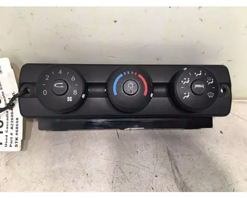 FREIGHTLINER Cascadia Climate Control