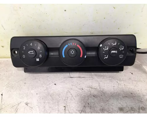 FREIGHTLINER Cascadia Climate Control