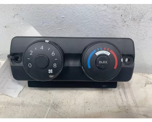 FREIGHTLINER Cascadia Climate Control