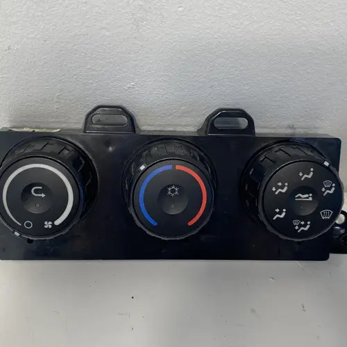 FREIGHTLINER Cascadia Climate Control OEM# A2273671002 in Dorr, MI 