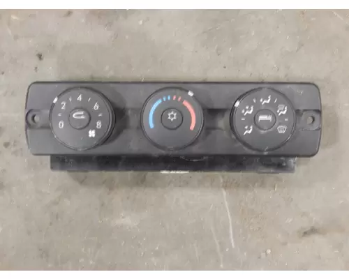 FREIGHTLINER Cascadia Climate Control