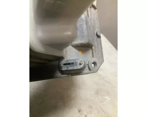 FREIGHTLINER Cascadia Clutch Master Cylinder