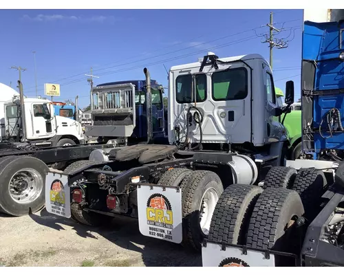 FREIGHTLINER Cascadia Complete Vehicle