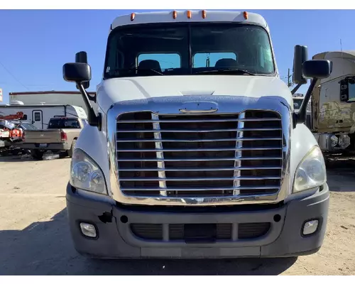 FREIGHTLINER Cascadia Complete Vehicle