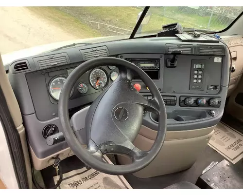 FREIGHTLINER Cascadia Complete Vehicle