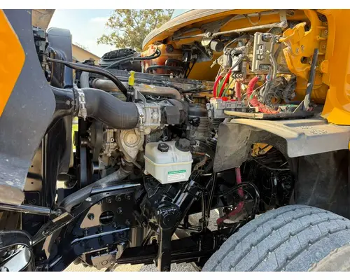 FREIGHTLINER Cascadia Complete Vehicle