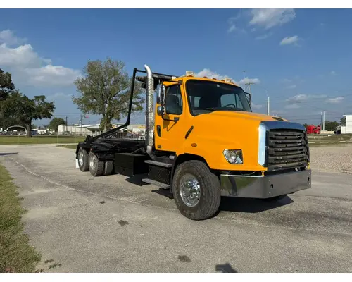 FREIGHTLINER Cascadia Complete Vehicle