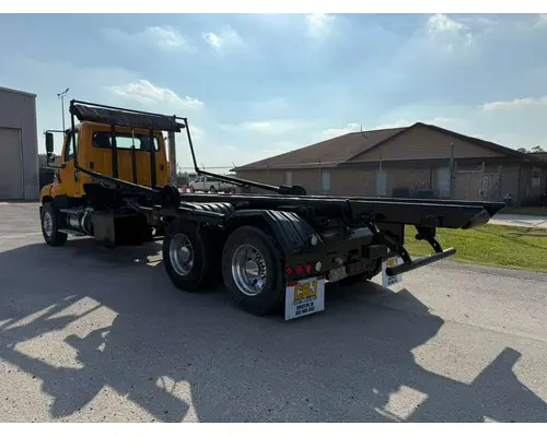 FREIGHTLINER Cascadia Complete Vehicle