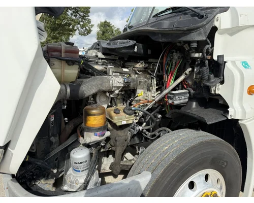 FREIGHTLINER Cascadia Complete Vehicle