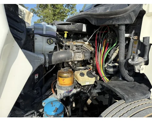 FREIGHTLINER Cascadia Complete Vehicle
