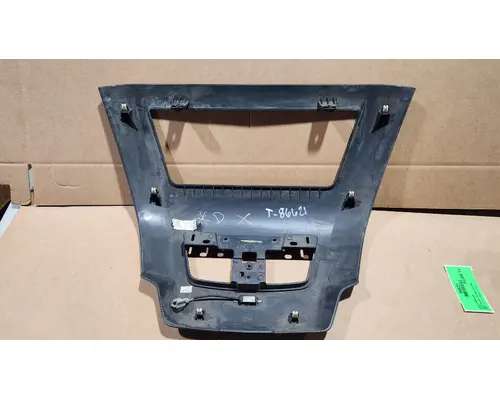 FREIGHTLINER Cascadia Console