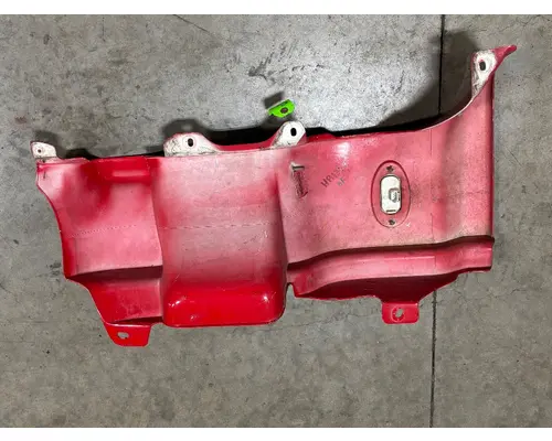 FREIGHTLINER Cascadia Cowl