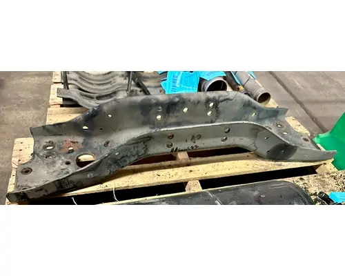 FREIGHTLINER Cascadia Crossmember