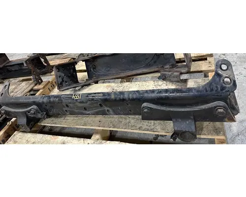 FREIGHTLINER Cascadia Crossmember