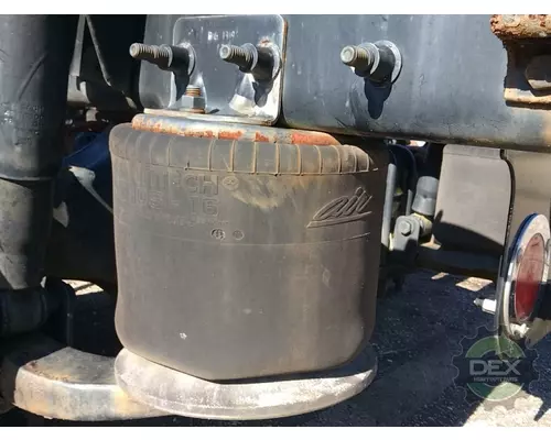 FREIGHTLINER Cascadia Cutoff Assembly (Housings & Suspension Only)