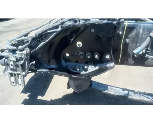FREIGHTLINER Cascadia Cutoff Tandem Axle