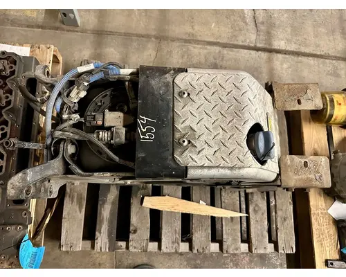 FREIGHTLINER Cascadia DEF Tank