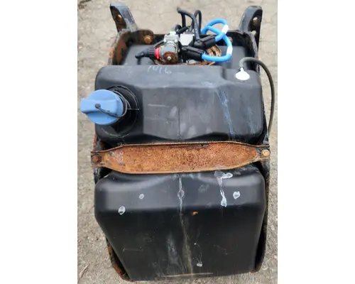 FREIGHTLINER Cascadia DEF Tank