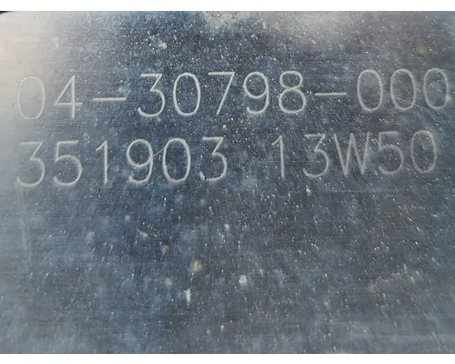 FREIGHTLINER Cascadia DEF Tank