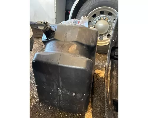 FREIGHTLINER Cascadia DEF Tank