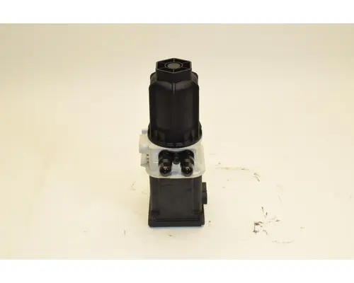 FREIGHTLINER Cascadia DPF (Diesel Particulate Filter)