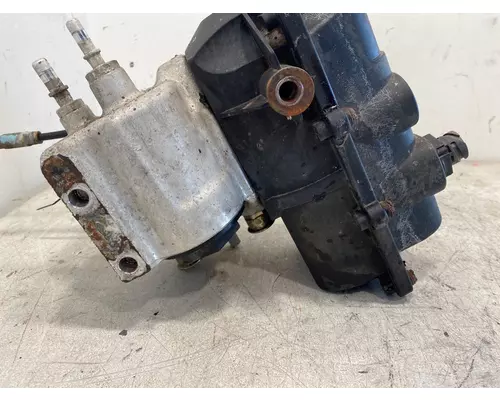 FREIGHTLINER Cascadia DPF (Diesel Particulate Filter)