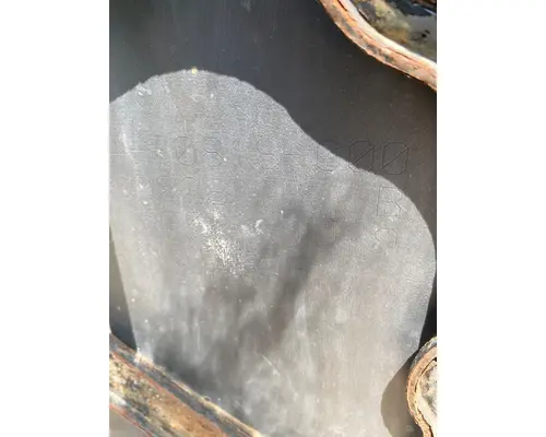 FREIGHTLINER Cascadia DPF (Diesel Particulate Filter)