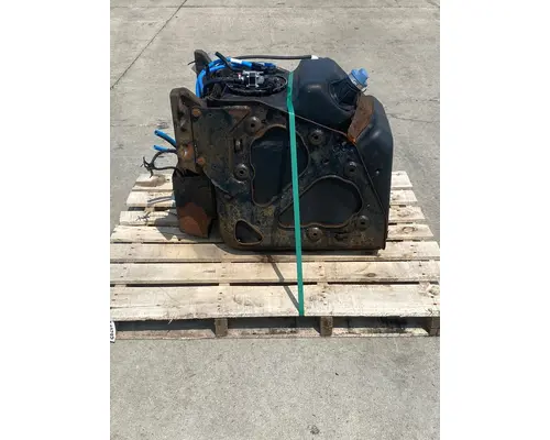 FREIGHTLINER Cascadia DPF (Diesel Particulate Filter)