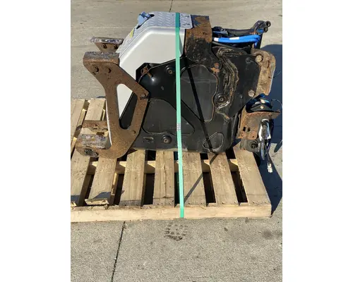 FREIGHTLINER Cascadia DPF (Diesel Particulate Filter)