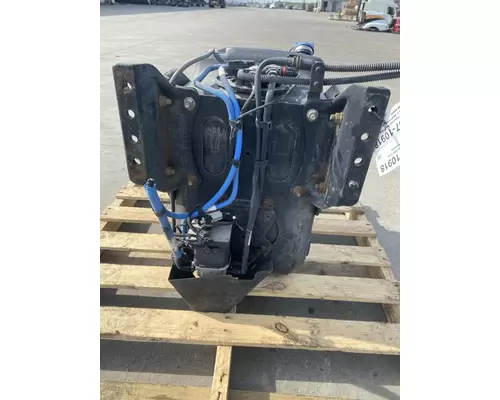 FREIGHTLINER Cascadia DPF (Diesel Particulate Filter)