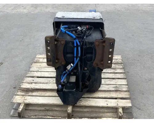 FREIGHTLINER Cascadia DPF (Diesel Particulate Filter)