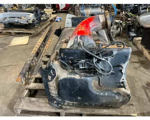 FREIGHTLINER Cascadia DPF (Diesel Particulate Filter)