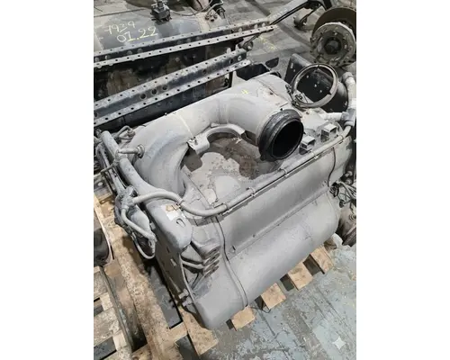 FREIGHTLINER Cascadia DPF (Diesel Particulate Filter)