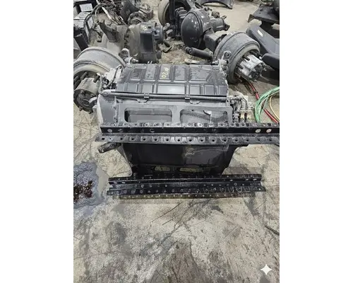 FREIGHTLINER Cascadia DPF (Diesel Particulate Filter)