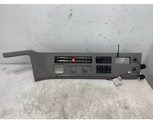 FREIGHTLINER Cascadia Dash & Parts