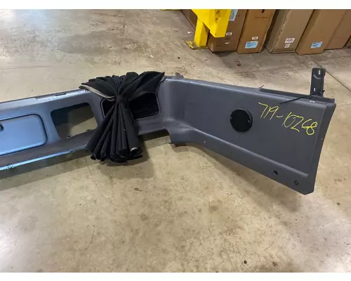 FREIGHTLINER Cascadia Dash & Parts