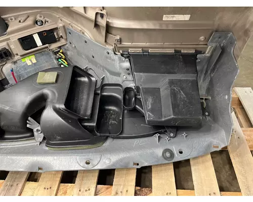 FREIGHTLINER Cascadia Dash & Parts