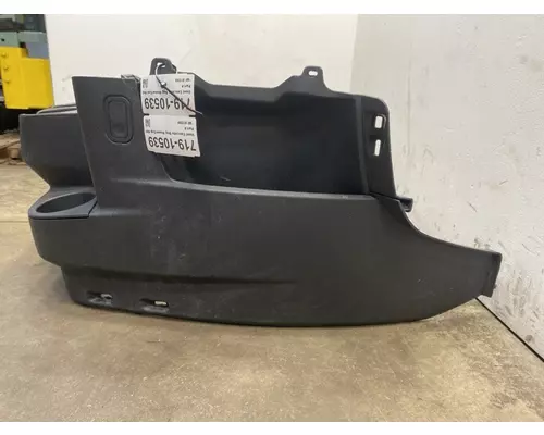 FREIGHTLINER Cascadia Dash & Parts