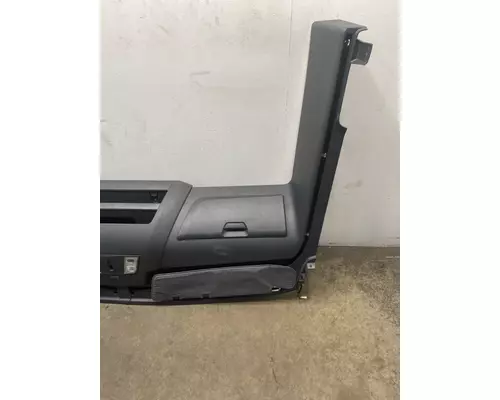 FREIGHTLINER Cascadia Dash & Parts