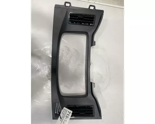 FREIGHTLINER Cascadia Dash & Parts