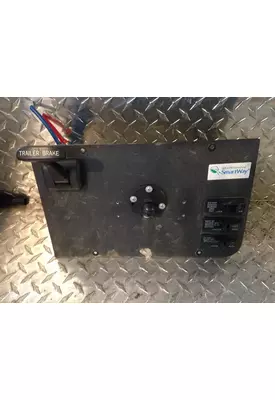FREIGHTLINER Cascadia Dash / Console Switch