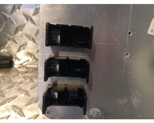 FREIGHTLINER Cascadia Dash  Console Switch