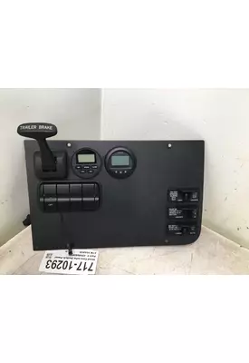 FREIGHTLINER Cascadia Dash / Console Switch