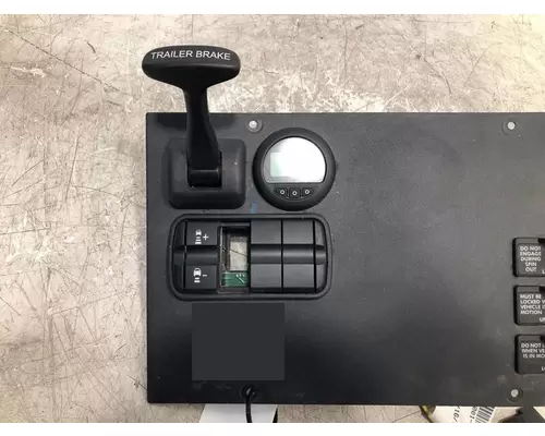 FREIGHTLINER Cascadia Dash  Console Switch