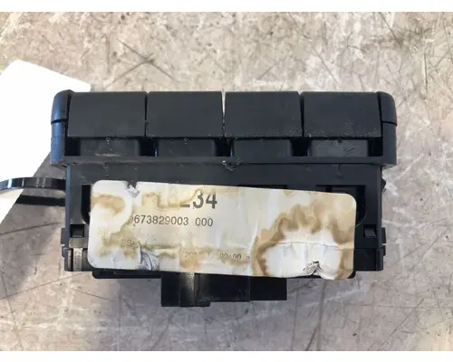 FREIGHTLINER Cascadia Dash  Console Switch