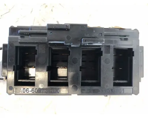 FREIGHTLINER Cascadia Dash  Console Switch