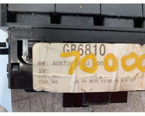 FREIGHTLINER Cascadia Dash  Console Switch